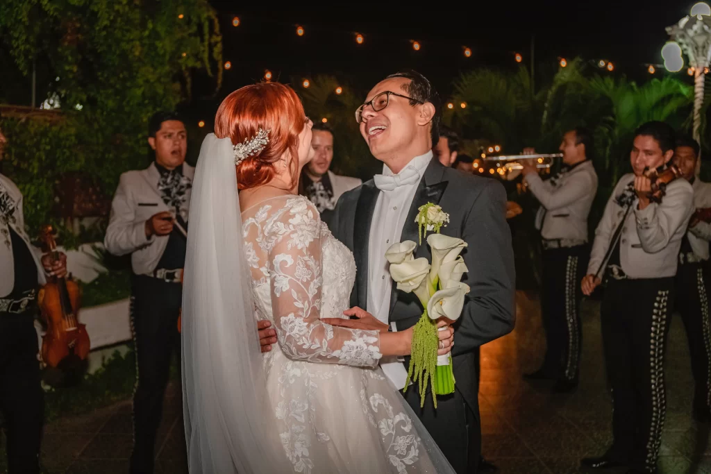 Fotografía de boda en Zapopan – Novios felices | Instantes de Oro